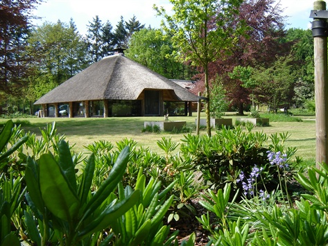 vrijstaand-atelier-gelderse-traditie-in-landschap